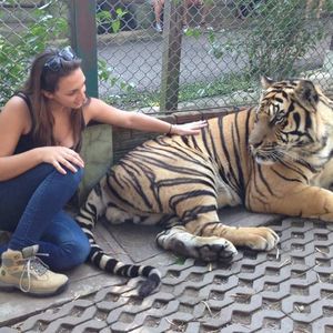 Meet your Posher, Cara